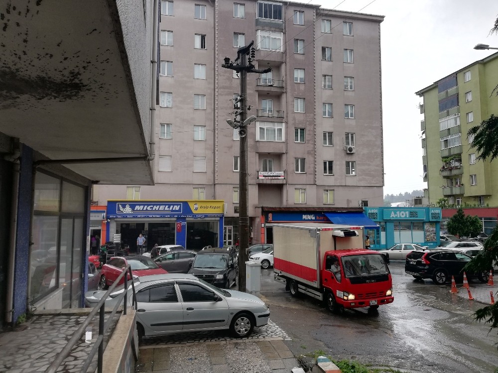 Elektrik akımına kapılan işçi hayatını kaybetti 