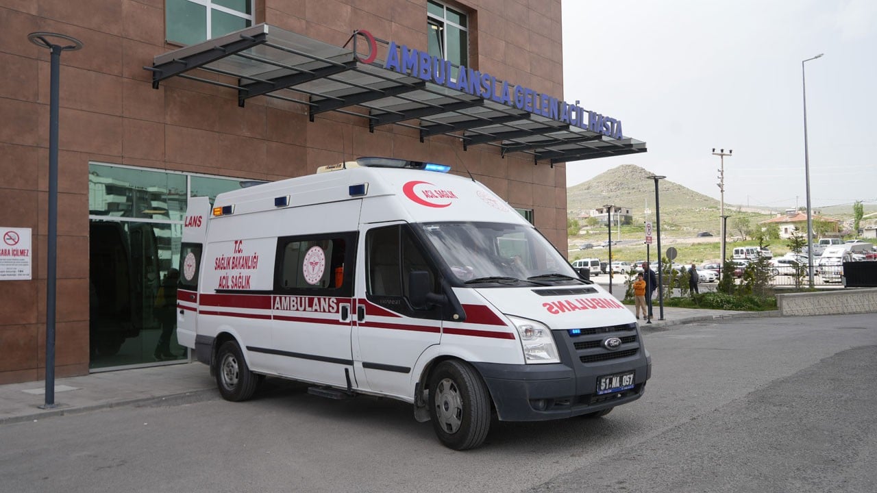 Elektrik direğinde çalışırken akıma kapıldı! 18 yaşındaki genç hayatını kaybetti