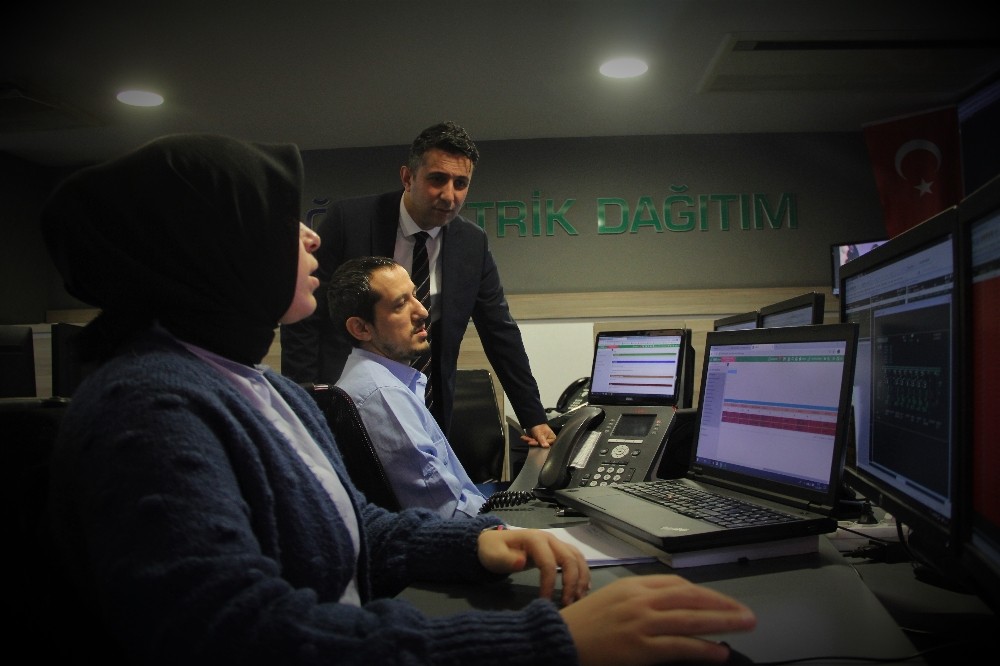 Elektrik kesintilerine hızlı çözüm üreten sistem 