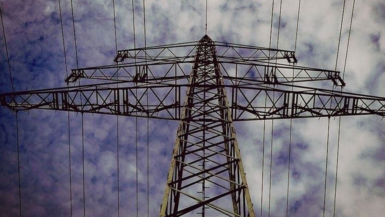 Elektrik tarifesinde değişiklik kapıda! Milyonlarca abone tedarikçi tercihi yapacak