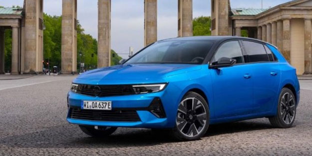 Elektriklenen Opel Astra satışa çıktı! İşte fiyatı ve özellikleri