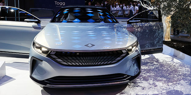 Elektrikli arabalarda neden güneş paneli yok? İşte cevabı