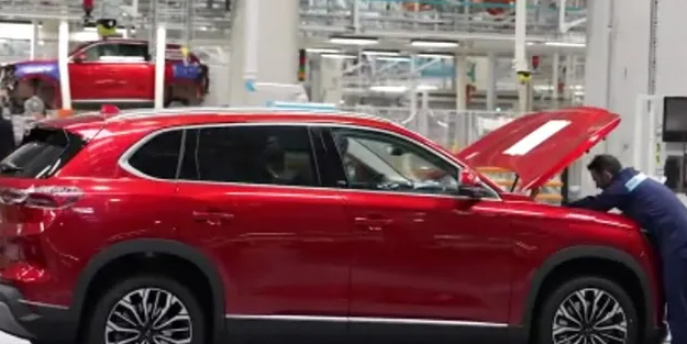 Elektrikli araç satışı altı kat arttı: Türkiye’nin milli TOGG T10X'i lider oldu! Türkiye'ye ciddi para girişi olacak