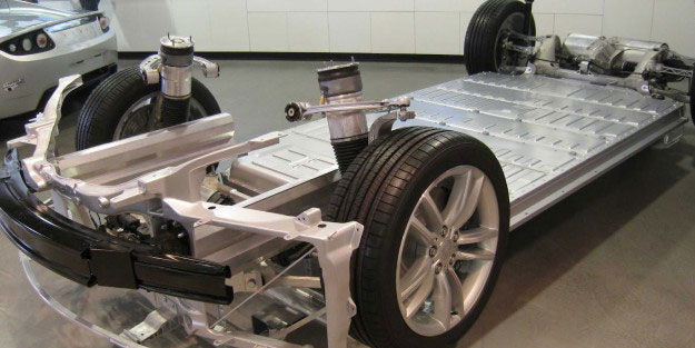 Elektrikli otomobilde batarya korkusu! Tesla'nın Türkiye'deki batarya değişim ücreti cep yakıyor