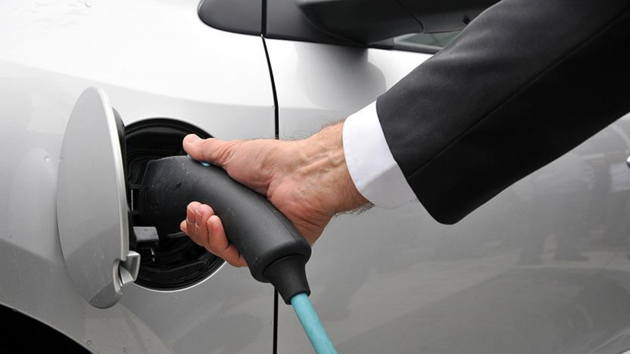 Elektrikli otomobilde en büyük hayal kırıklığı bu model oldu!