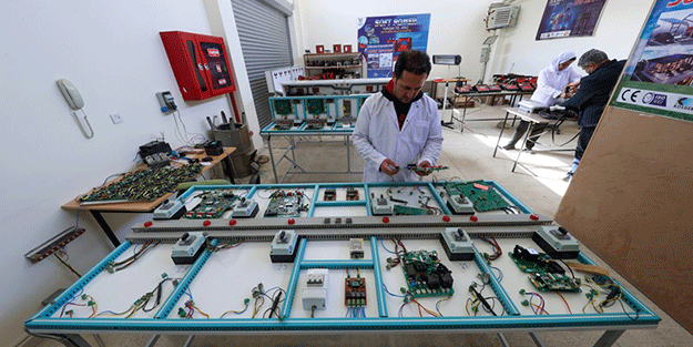 Elektrikli otomobiller için üç ayrı model taşınabilir şarj cihazı üretildi