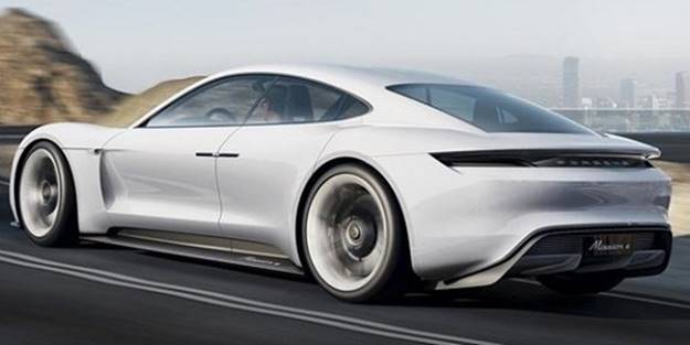 Elektrikli Porsche ile yeni bir sayfa açılıyor