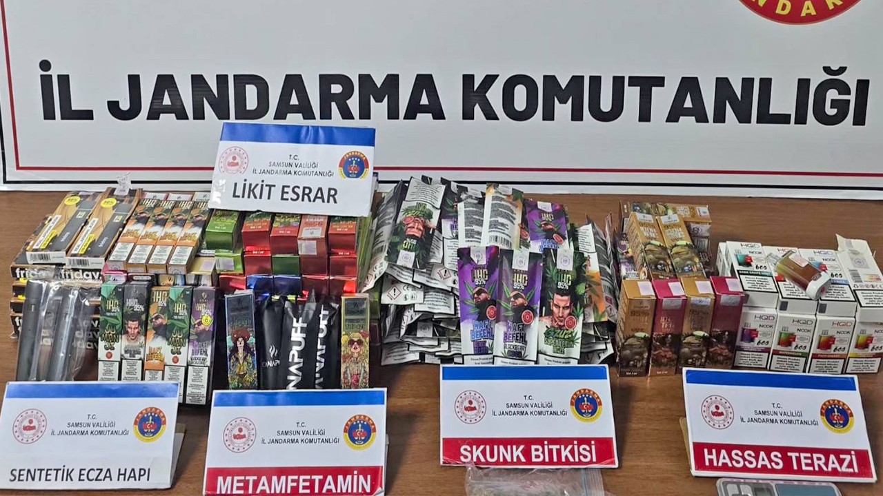 Elektronik sigarada likit esrar tehdidi: Sigara görünümünde likit esrar ele geçirildi