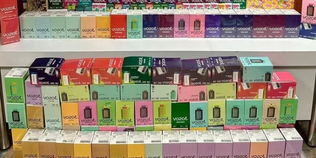 Elektronik sigaralarla yakaladılar… Hepsi kaçak çıktı…