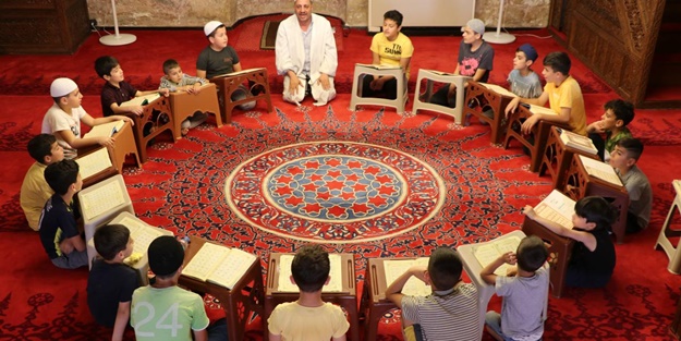 Elhamdülillah! Camiler sizinle güzel