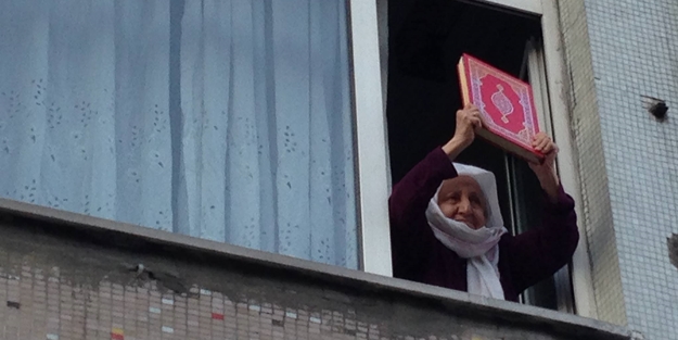 Elhamdülillah, mushaf kabından çıktı!