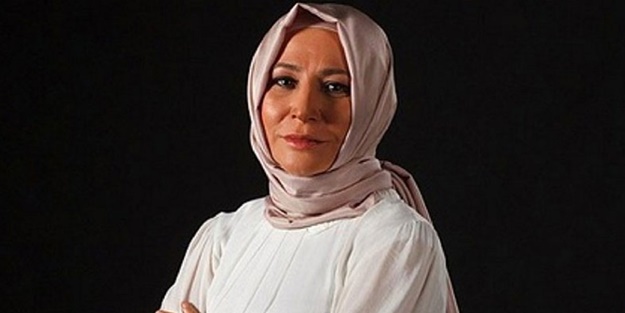 Elif Çakır'a kendi okuru haddini bildirdi! 'Keşke Kabataş videosundan da bahsetseydiniz'