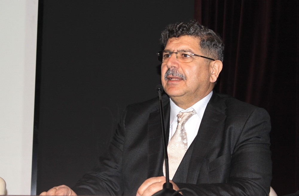 Ellerine fırsat geçmesin! Alçaklıkları, paçalarından akıyor