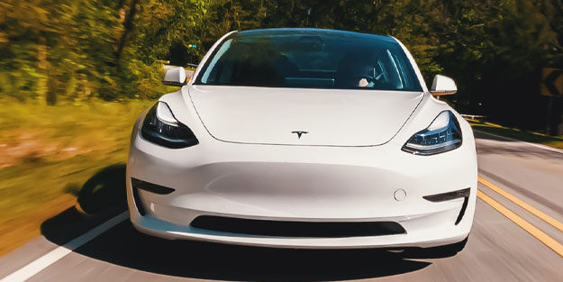 Elon Musk açıkladı! Üç yeni Tesla modeli geliyor!