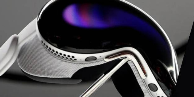 Elon Musk, Apple Vision Pro ile dalga geçti