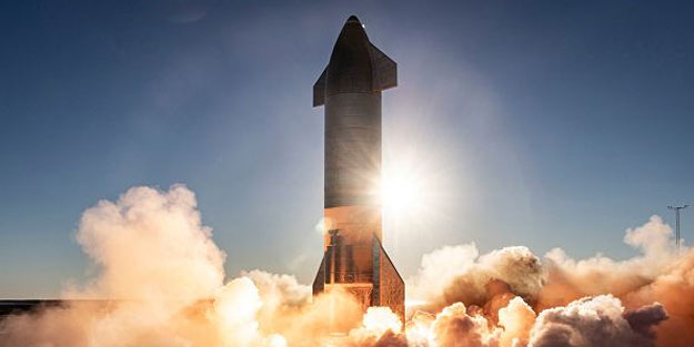 Elon Musk dev roketi sil baştan yaptı