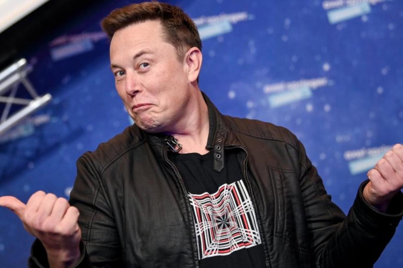 Elon Musk o konuda geri adım attı! Dansözler bile böyle kıvıramaz