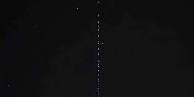 Elon Musk'ın uyduları bugün de görüldü