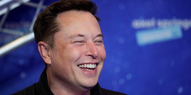 Elon Musk'tan Yunanistan'ı zıplatacak '1453' paylaşımı!