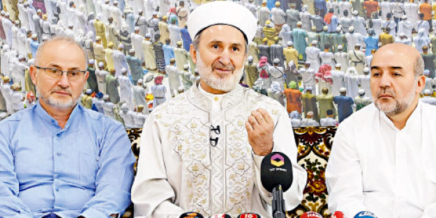 2 milyon kişi hacı olmak istedi