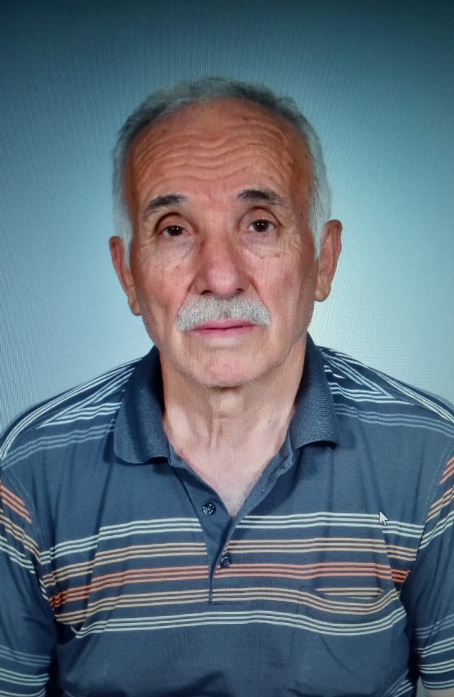 Emekli astsubay muz serasında ölü bulundu 