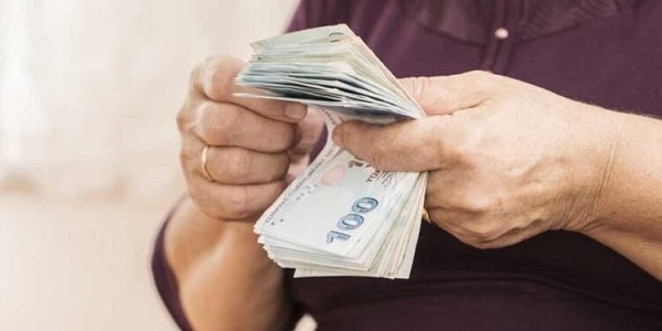 Emekli bayram ikramiyesi ayın kaçında yatacak?