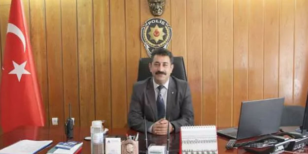 Emekli emniyet müdürü evinde ölü bulundu