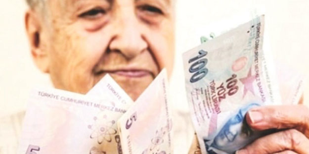 Emekli maaş miktarı matrah ve prim yılına göre farklı oluyor