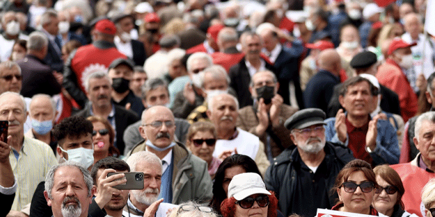Emekli maaşına yapılacak olası zamda son rakamlar belli oldu
