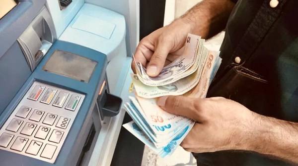 Emekli maaşları asgari ücret oranında artar mı? Emekliye asgari ücret kadar zam yapılır mı, yapılacak mı?