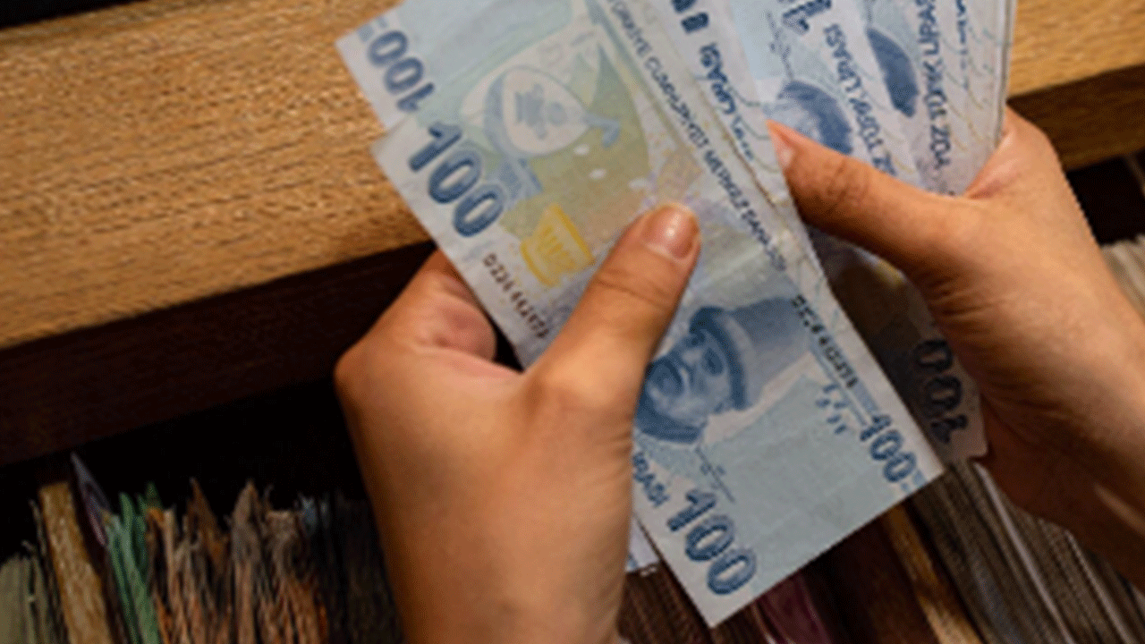 Emekli maaşları ve memur zammı Ocak'ta ne olacak? 3 aylık fark netleşti