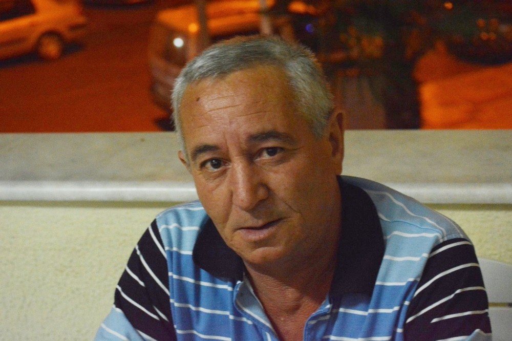 Emekli öğretmen evinde ölü bulundu 