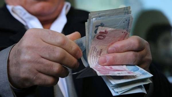 Emekliler ne kadar zam alacak?