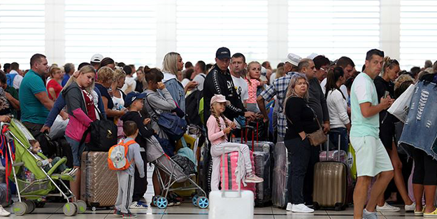 Emeklilerine "Türkiye'ye gidin, orası ucuz" diyorlardı! O ülkeden Türkiye'ye 2 milyon insan geliyor