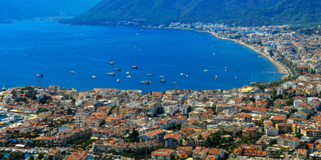 Emeklilerini Türkiye’ye itelemeye çalışıyorlardı! O ülke 'kelepir' diyerek Türkiye'yi yine tavsiye etti