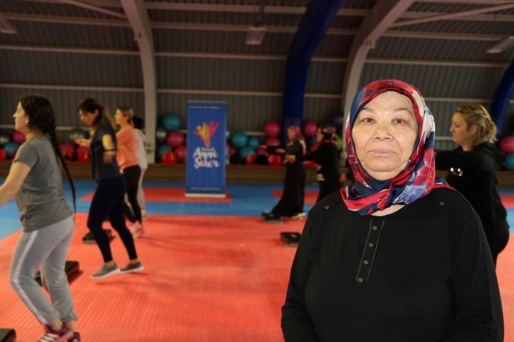 Emekliliğindeki boş zamanlarını spor yaparak değerlendiriyor 