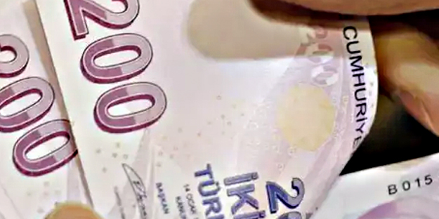 Emeklilikte işler tamamen değişti! Emekli ve memur maaşlarında yeni düzenleme geliyor...