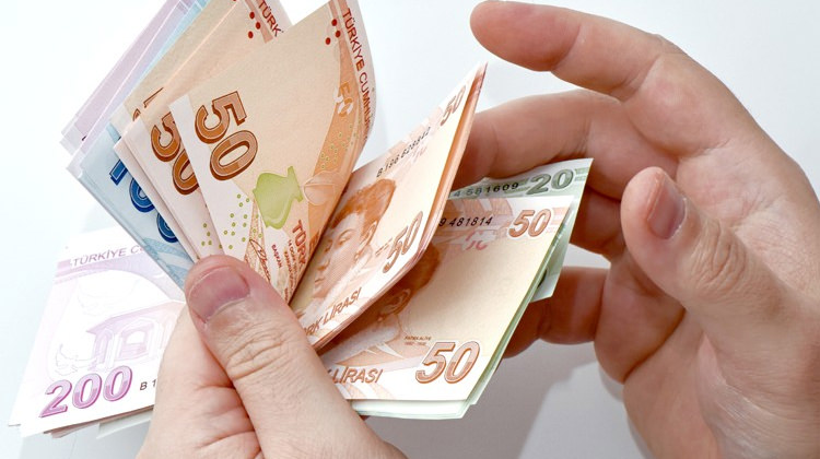 Emekliye yıllık 4 bin TL