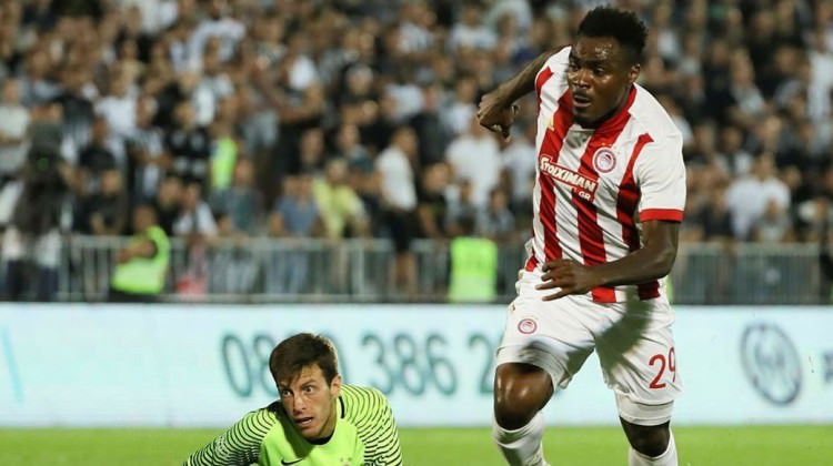 Emenike'ye 3 dakika yetti