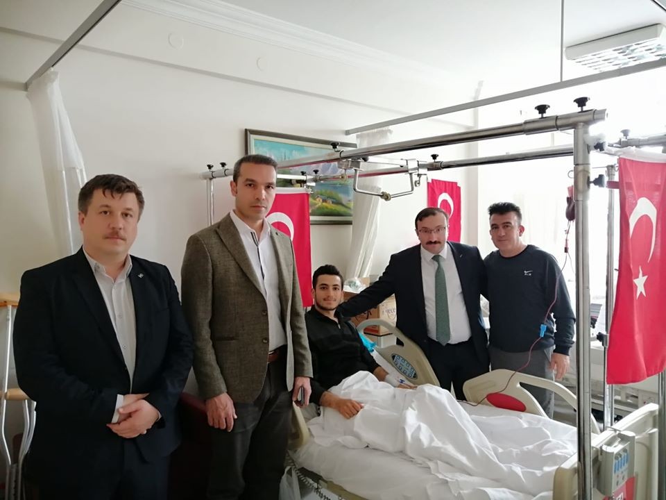 Emet protokolü, Ankara’da tedavi gören Uzman Çavuş Veli Özsoy’u ziyaret etti 