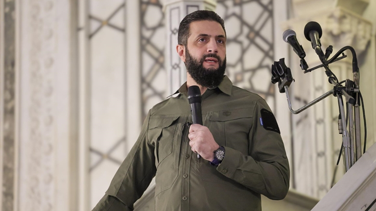 Emevi Camii'nde tarihi an! Ahmed Şara'dan Rafizilere 'fetih' cevabı