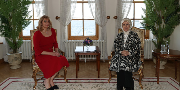 Emine Erdoğan, Bulgaristan Cumhurbaşkanı Radev’in eşi ile bir araya geldi