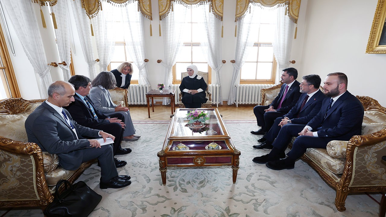 Emine Erdoğan kritik toplantıya başkanlık etti!