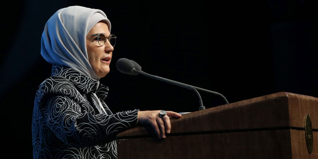 Emine Erdoğan: Külliye'ye çöp kamyonu girmiyor