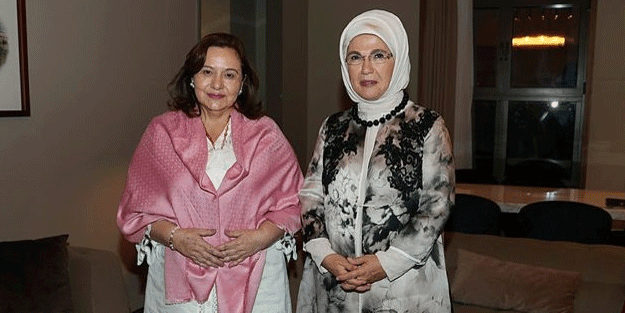Emine Erdoğan, o isimle görüştü