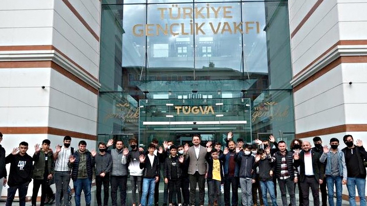 Emine Erdoğan, TÜGVA Yönetim Kurulu ile bir araya geldi!