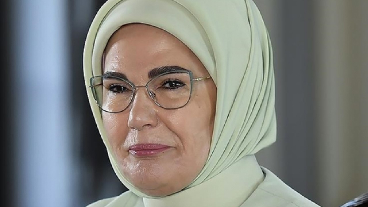 Emine Erdoğan'dan ağaçları koruma çağrısı