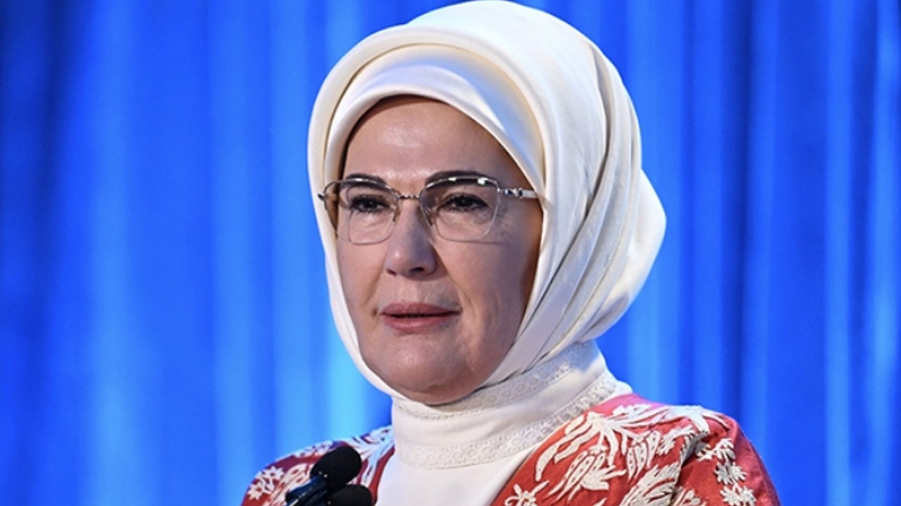 Emine Erdoğan'dan AK Parti 32. İstişare ve Değerlendirme Toplantısı'na ilişkin paylaşım...