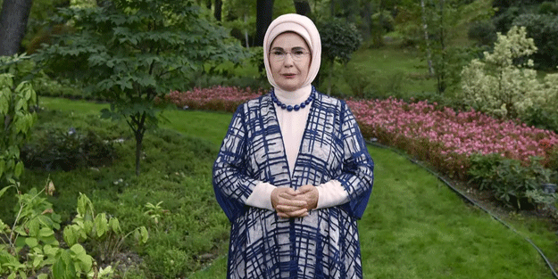 Emine Erdoğan'dan Mevlit Kandili mesajı