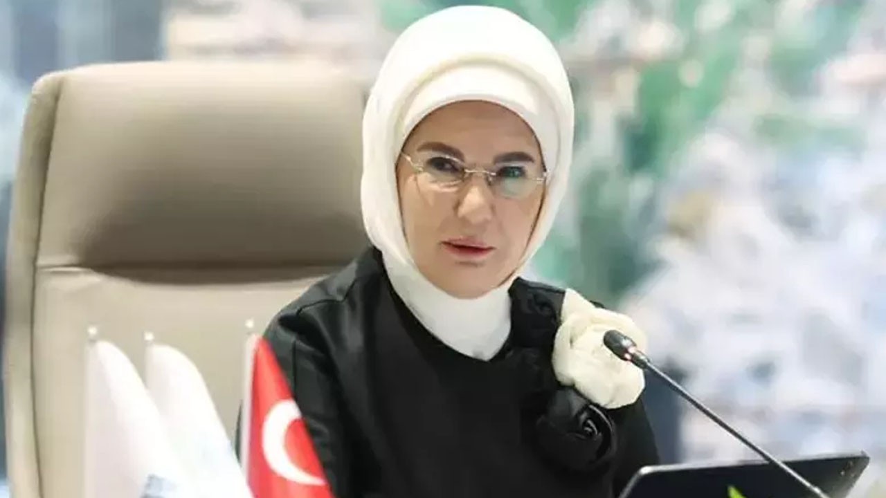 Emine Erdoğan'dan Şeb-i Arus paylaşımı!